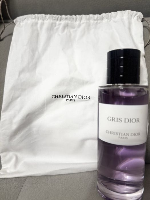 Perfume : GRIS DIOR 200 ml
