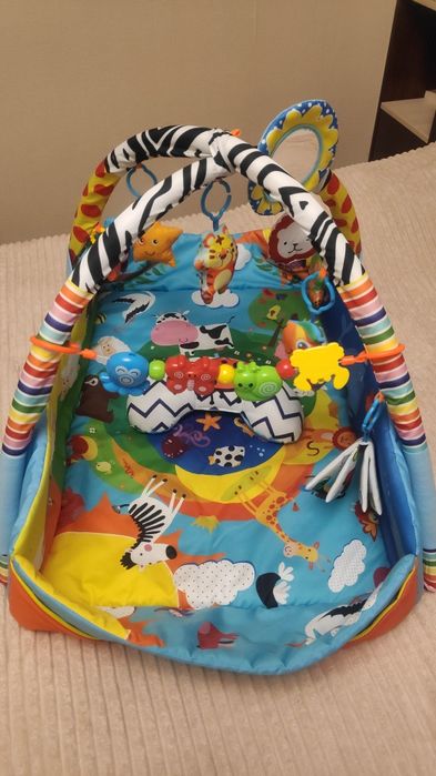 Розвиваючий коврик Lionelo Anika