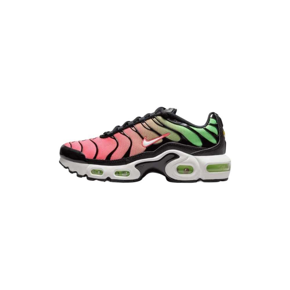 Buty młodzieżowe sportowe Nike Air Max Plus GS: różne rozmiary