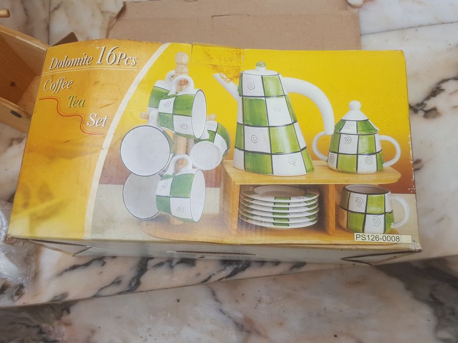 Serviço  de  chá  16 pessas novo