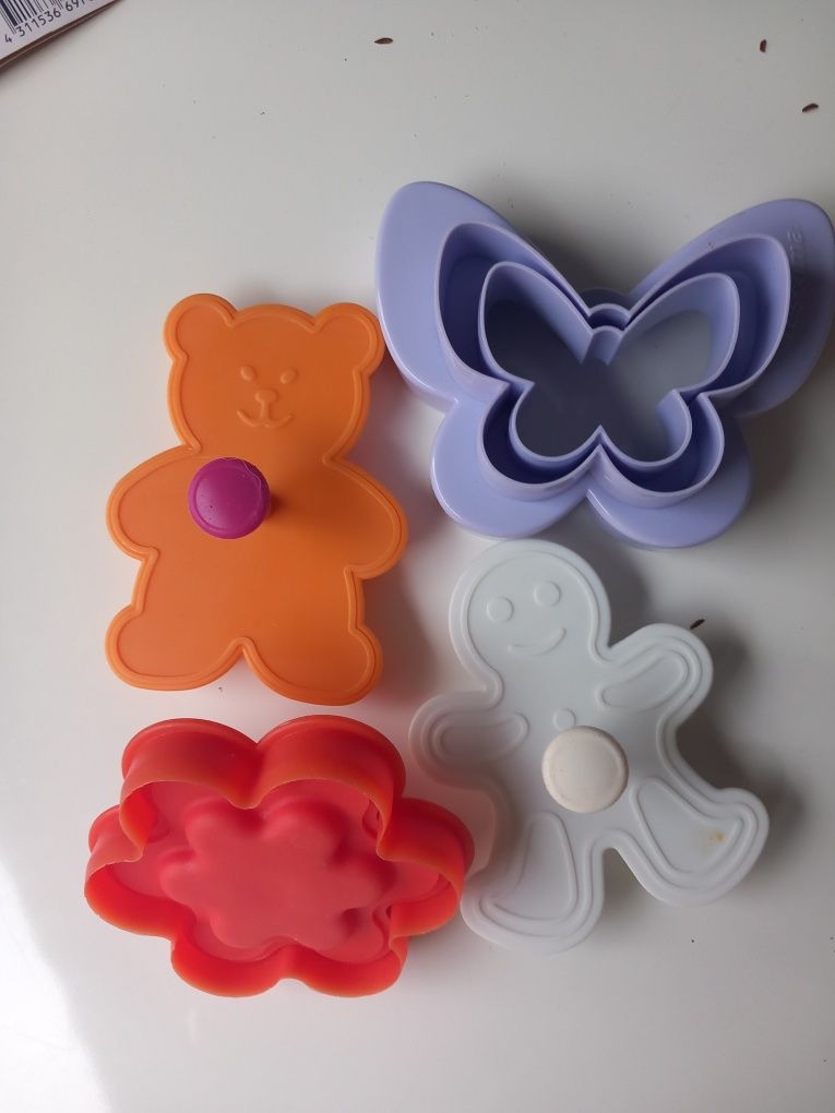 Formas e placas de silicone para bolachas ou bombons