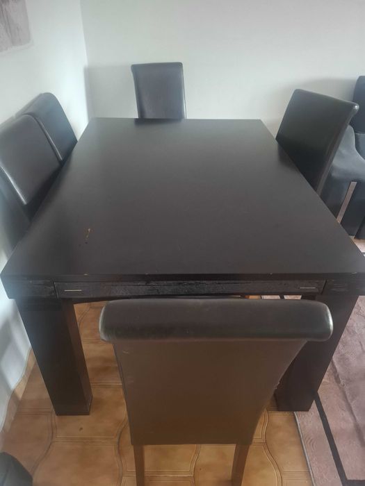 Mesa sala,conjunto cadeiras e sofá e móvel