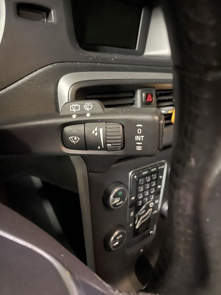 Volvo v40 Momentum