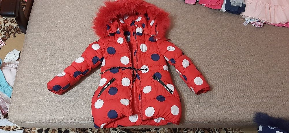 куртка зимняя для дівчики