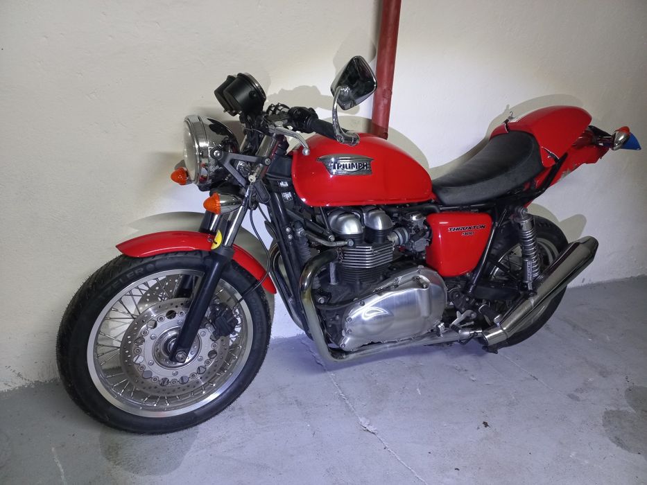 Triumph Thruxton t100 bonneville 865 cafe racer