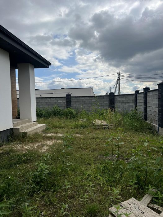 Продаж / Будинок / вул. Макарова, Ювілейний, Рівне