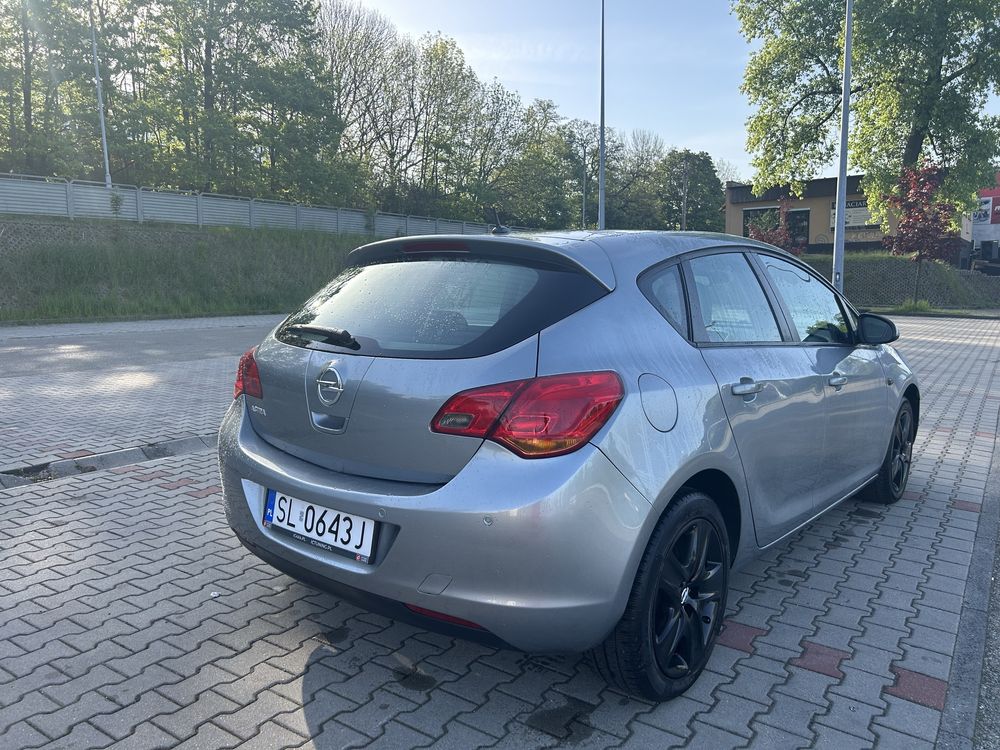 Opel Astra J 1.7 CDTI