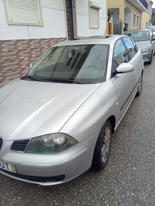SEAT Corboda  em bom estado