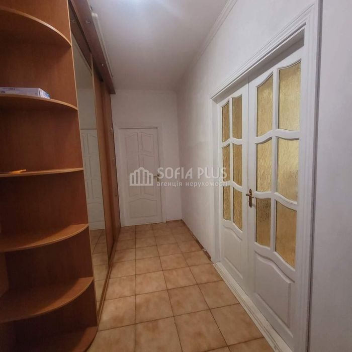 Срочно! 2к, Самойла Кошки 9, недорого