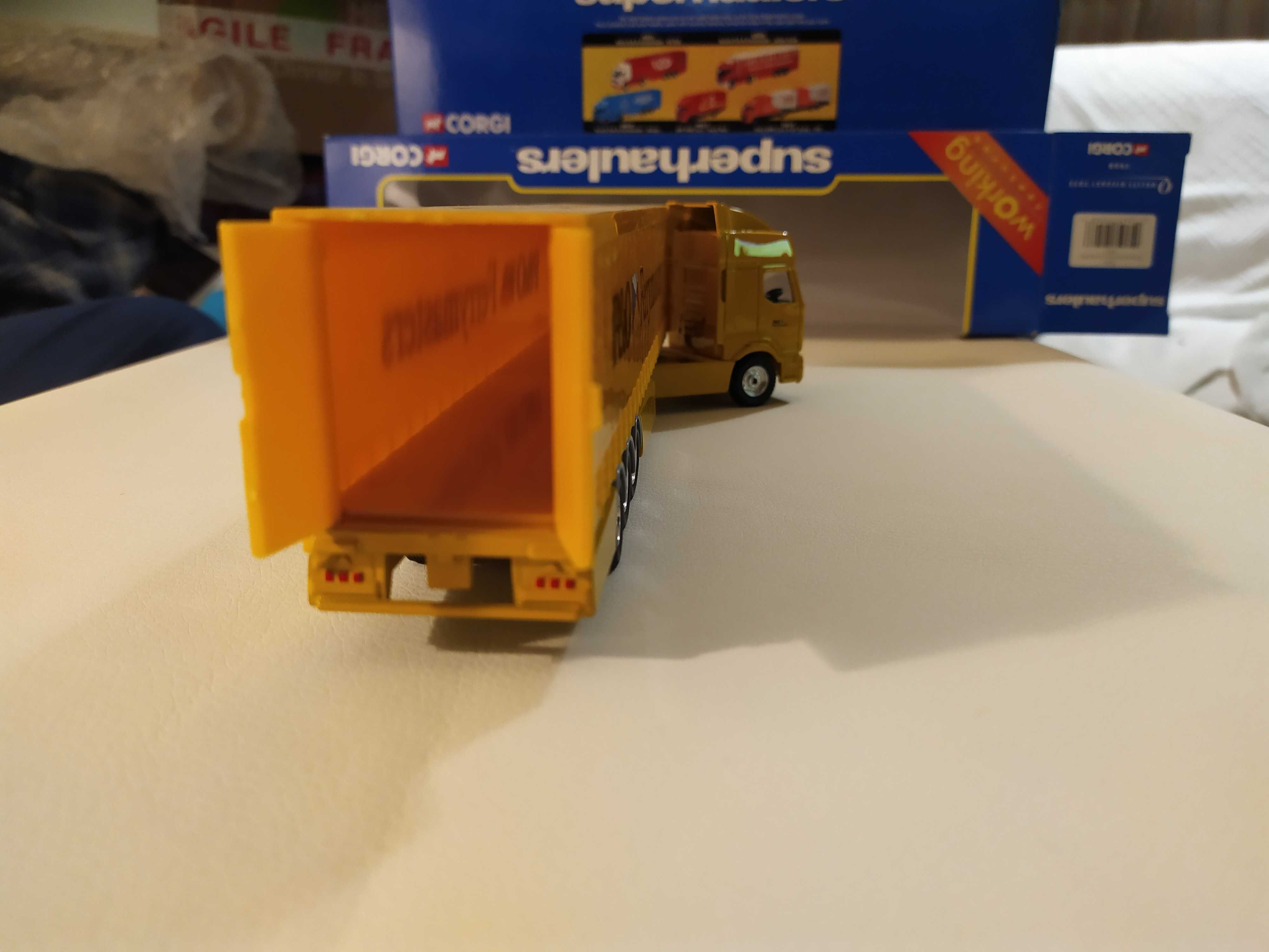 Corgi Camião TIR e Trailer Renault Premium - Novo c/Box (2000)