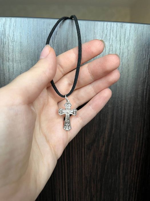 Недорогі срібні хрестики