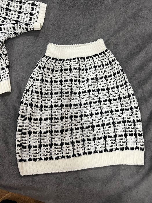 КОСТЮМ трикотажний S-M