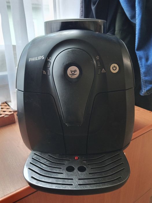 Продам кавову машину Philips
