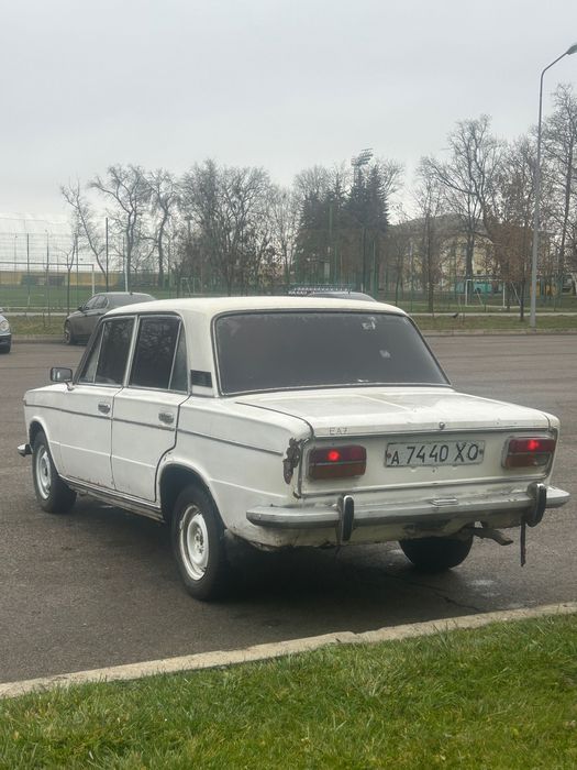 Продам ваз 2103 на ходу