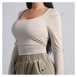 Crop top z marszczeniami