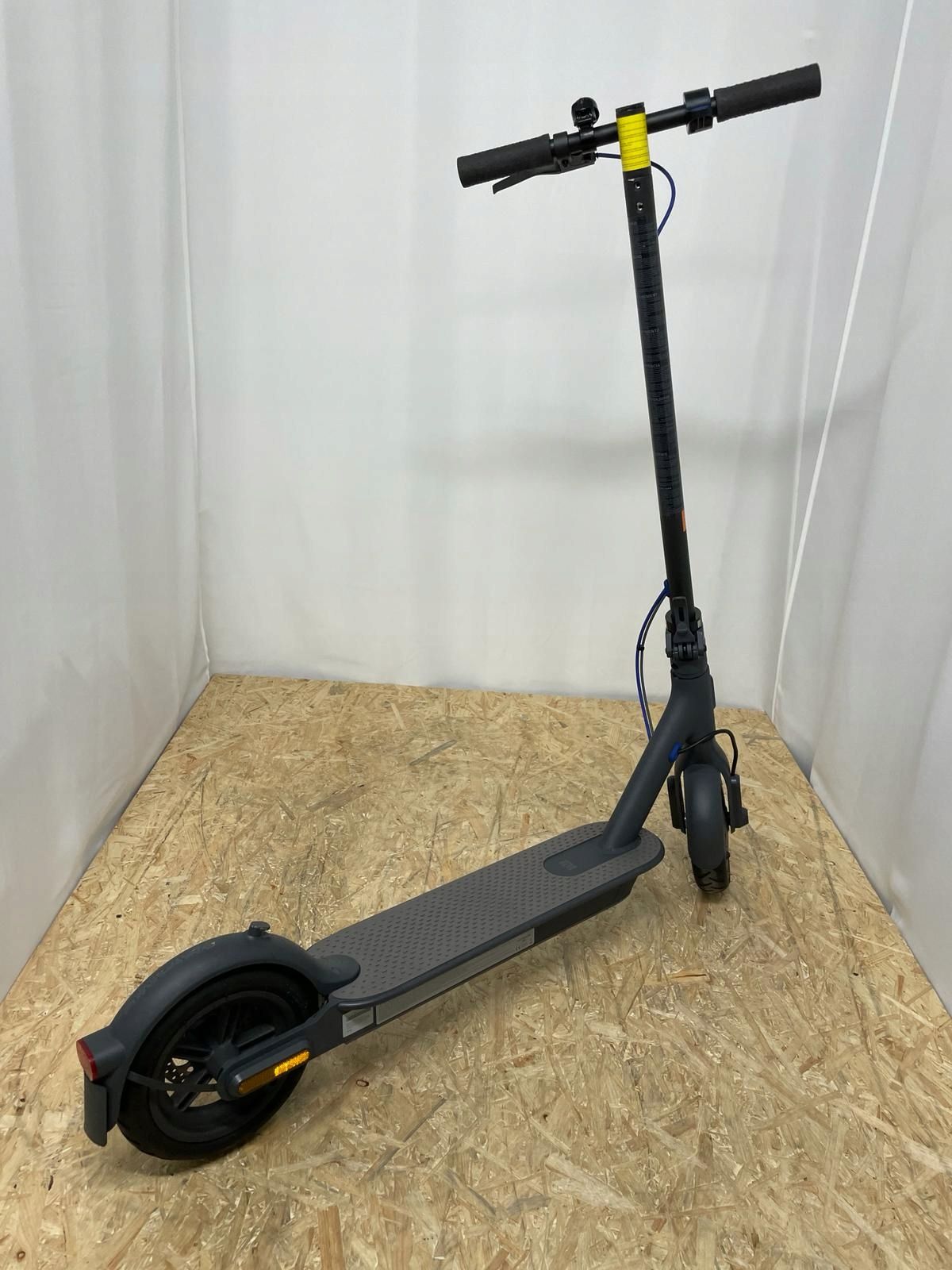 Hulajnoga elektryczna Xiaomi Mi Scooter 3