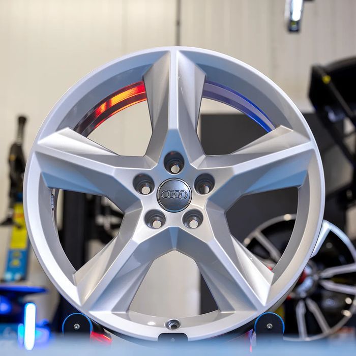 NOWE Oryginalne Felgi Audi 19 A5 A6 A7 A8 Q3 Q5 Q7