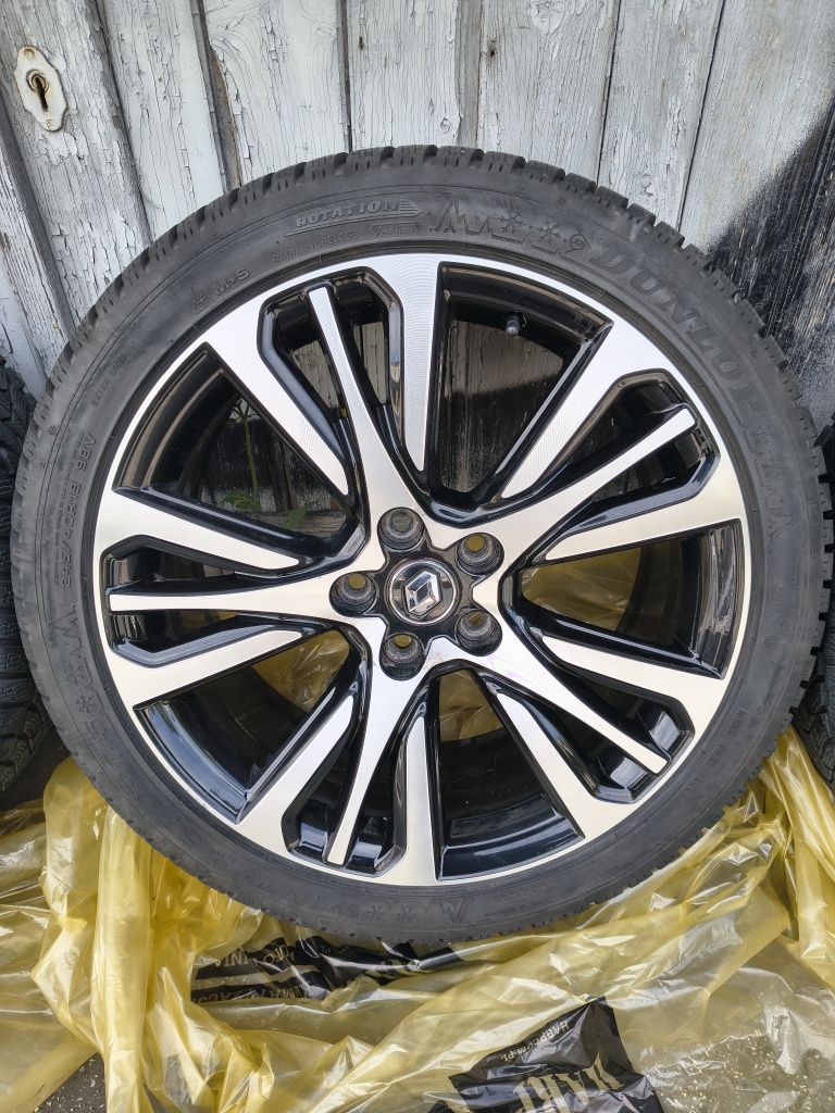 Koła Felgi Renault 19" Initiale Paris Talisman z oponami zim. Dunlop