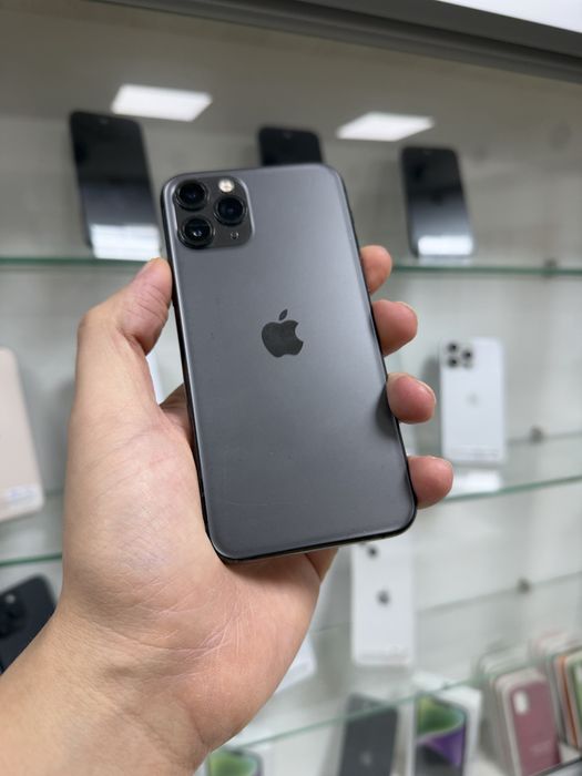 Apple iphone 11 pro 64gb. 90% батарея
