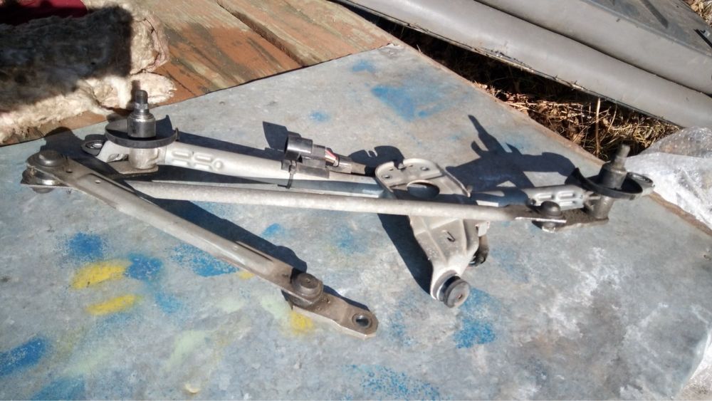 Трапеція двірників склоочисників TOYOTA AVENSIS T27 09-15 8501005080
