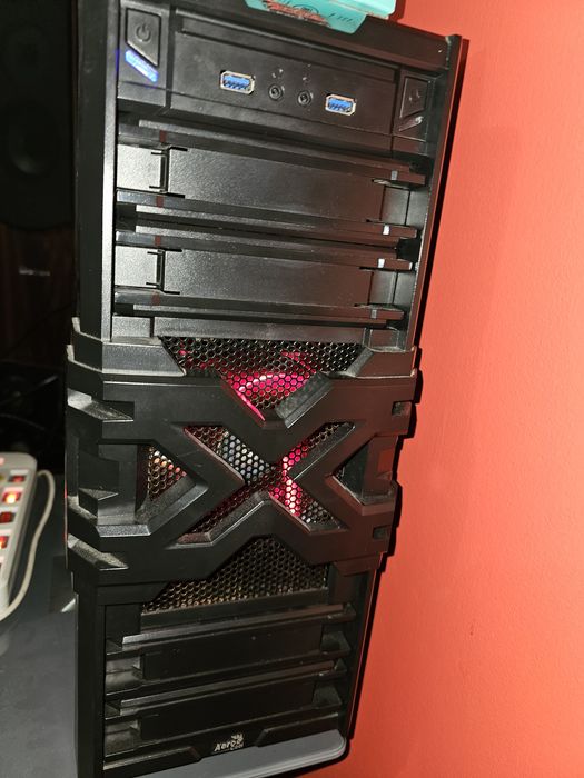 Komputer stacjonarny