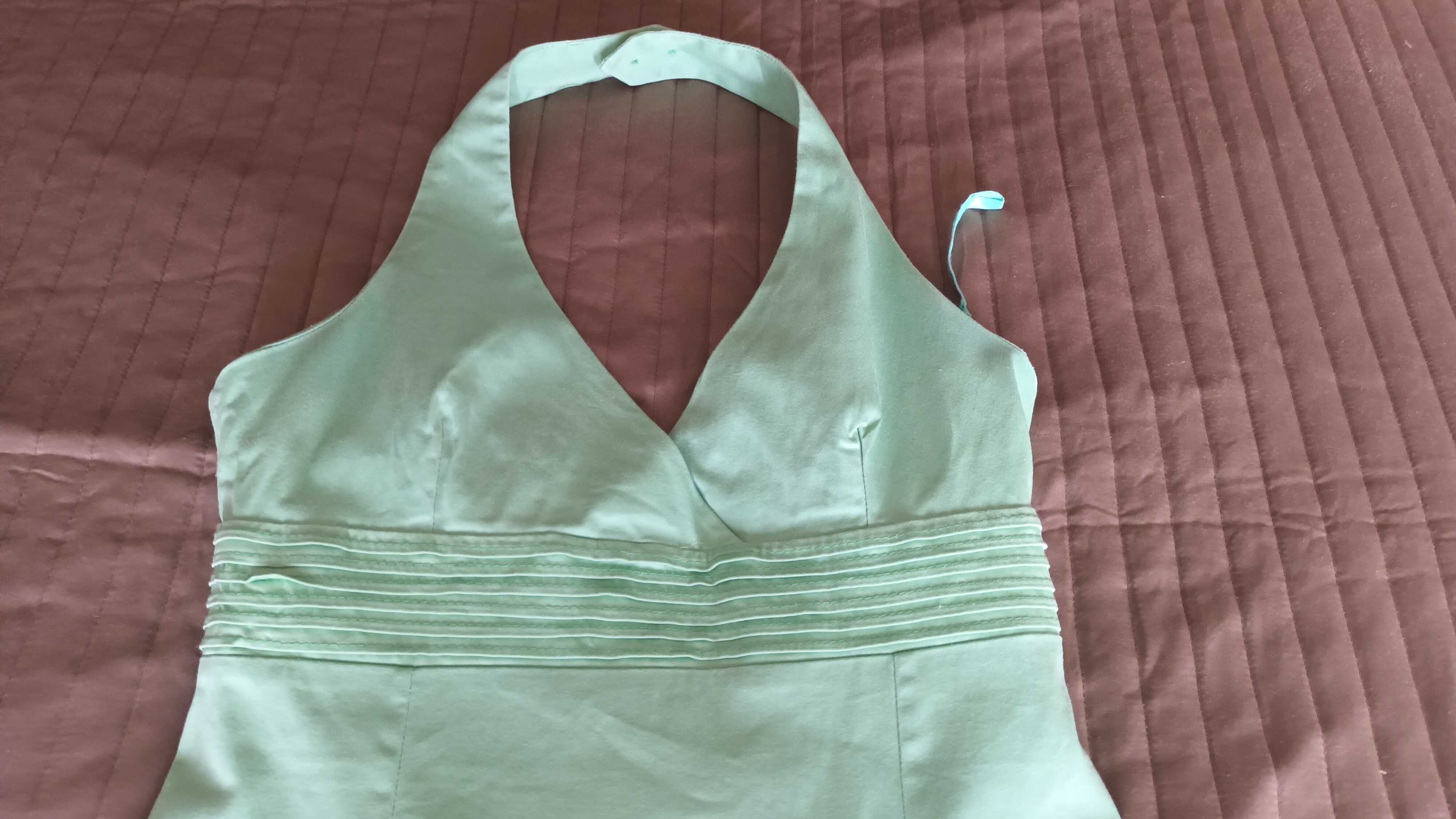 Vestido em verde da Blanco