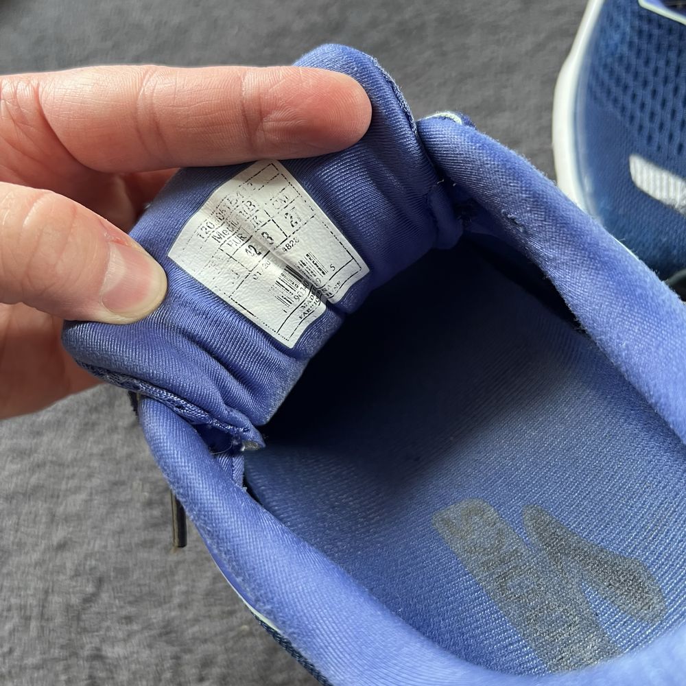 Чоловічі кросівки Brooks chost 12. P. 42.