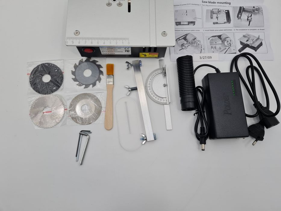 Przenośna mini stołowa pilarka tarczowa z 4 ostrzam 96W 24V piła