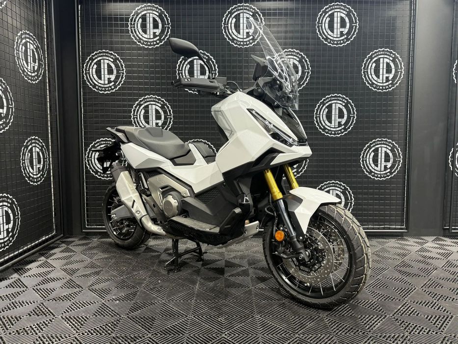 Honda X-ADV 750