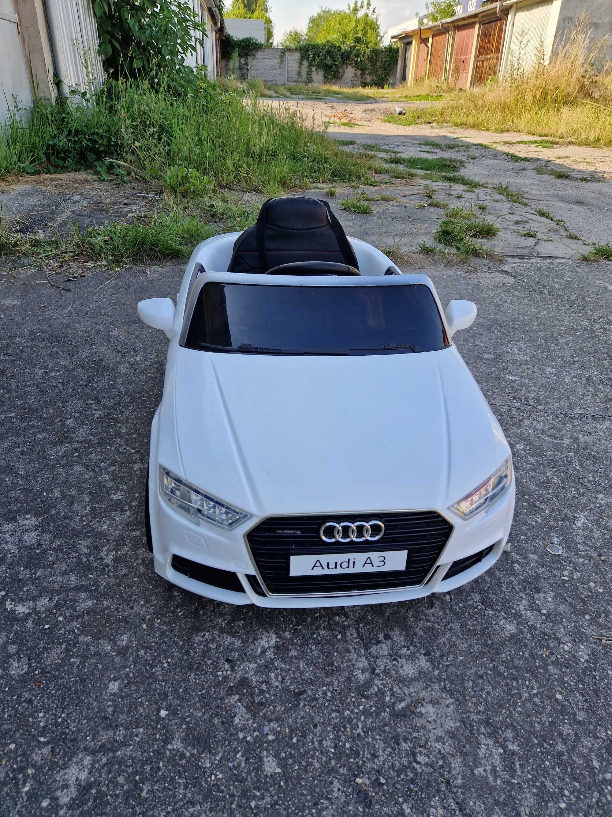 Autko Audi A3 akumulator