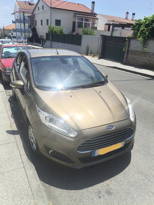 Vendo Ford Fiesta 2014