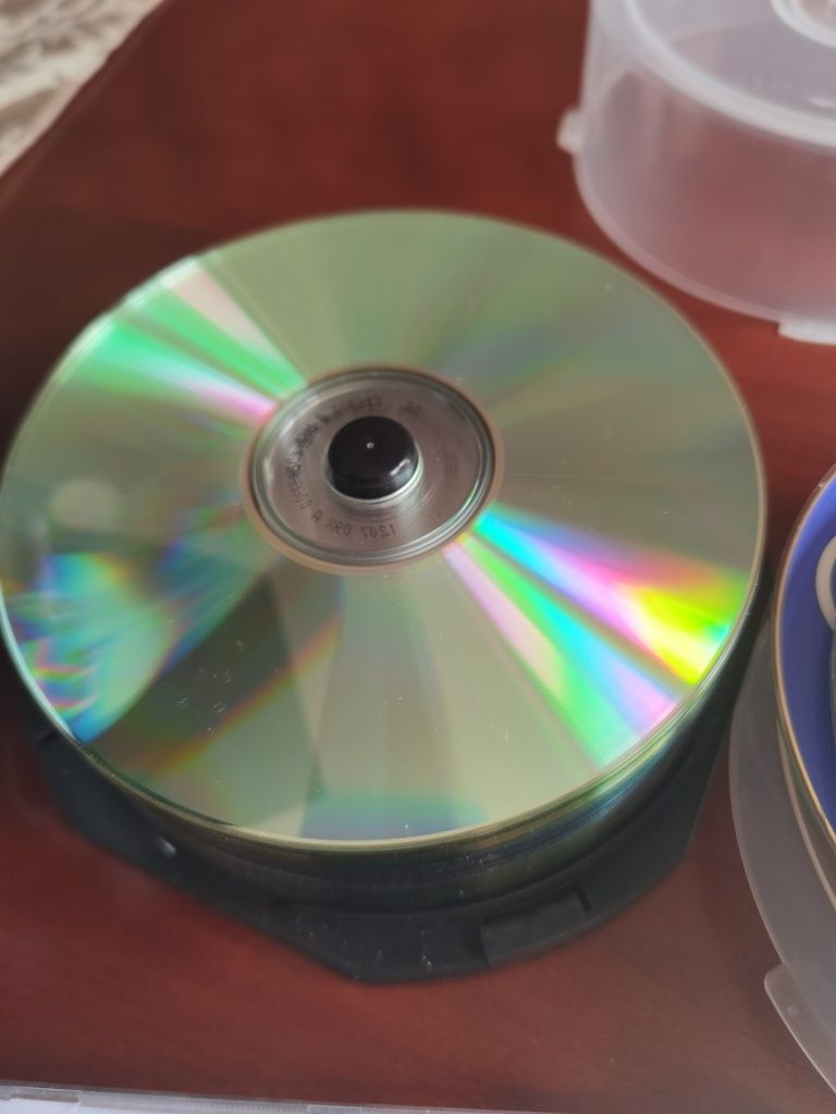 DVD  E CD Virgem vários