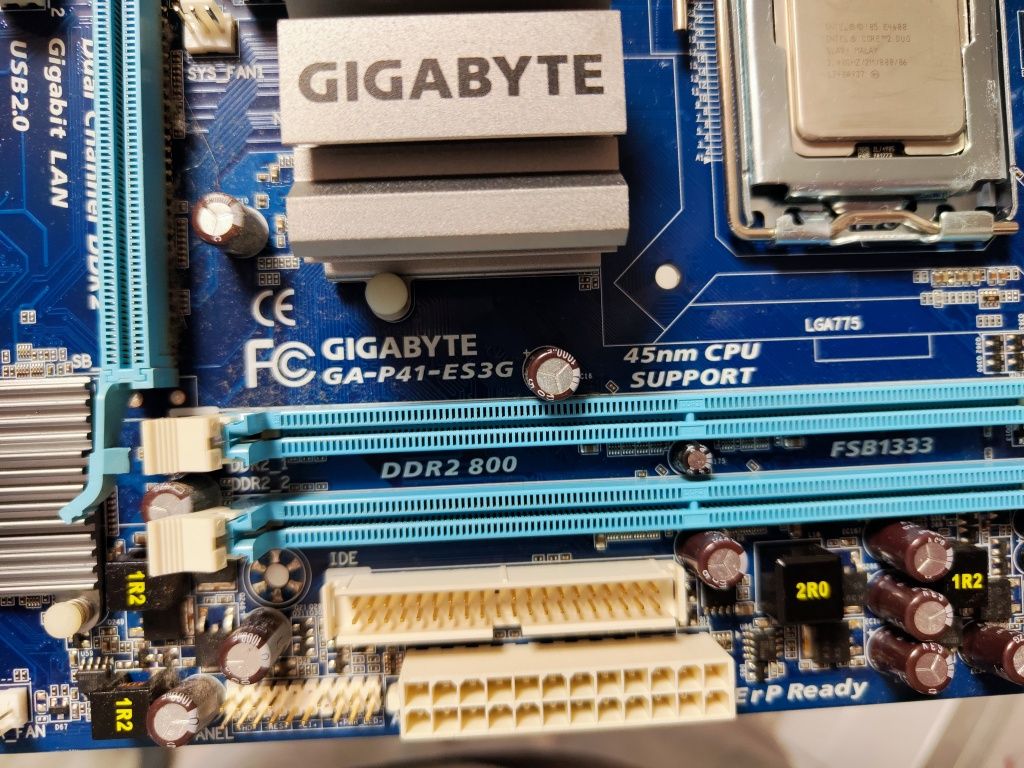 Комплект материнська плата  LGA775,  від Gigabite