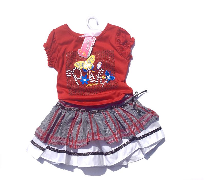 Nowy Komplet dziewczęcy- bluzeczka spódniczka rozmiar 110-116 czerwony
