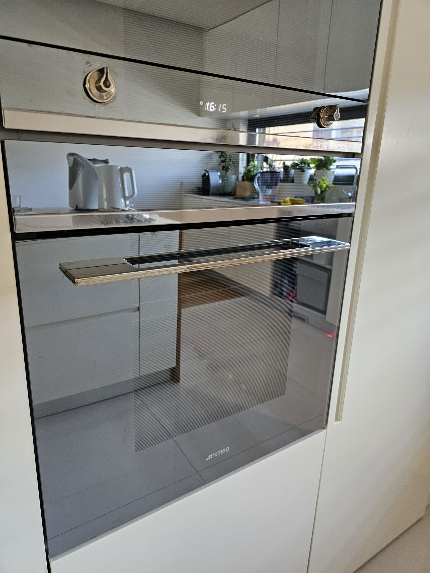 Forno SMEG encastrar SF6104TVS