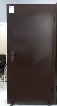Двері вхідні металеві коричневі графіт