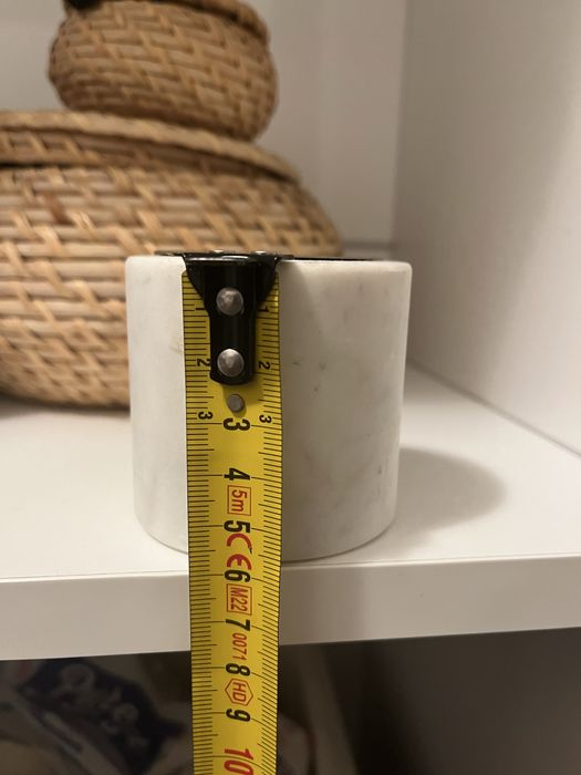 Marmurowy swiecznik na tealighty