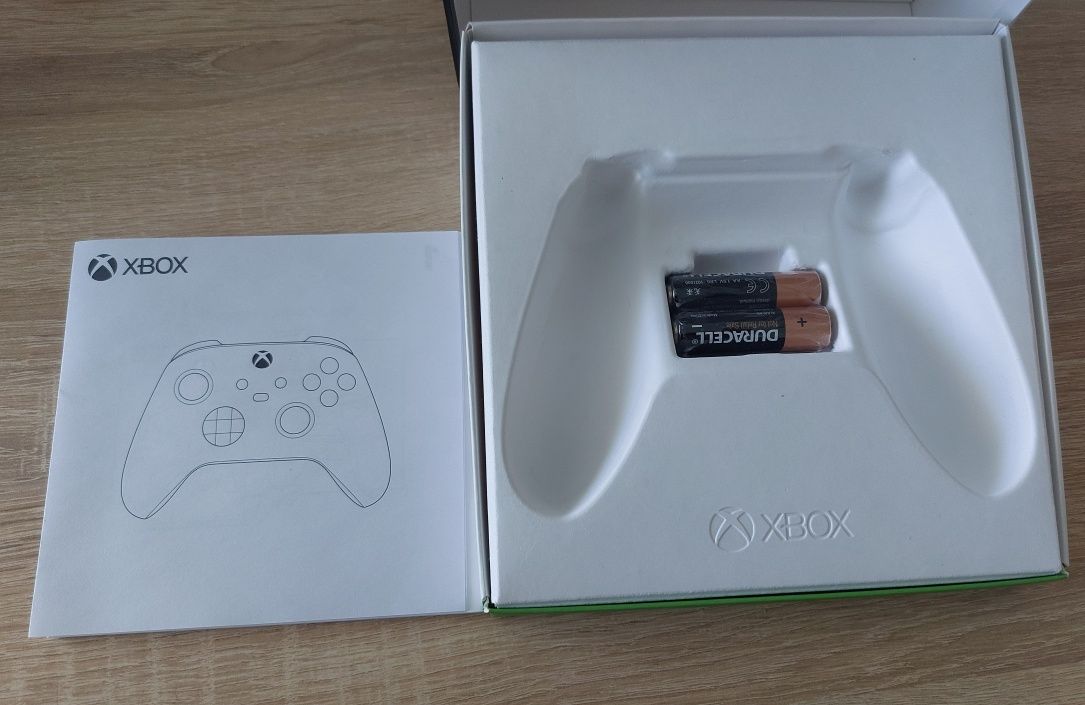 Oryginalny pad Microsoft Xbox Series S/X 1914 Carbon Black z pudełkiem