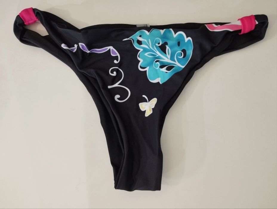 Bikini Brasileiro Colorido Novo