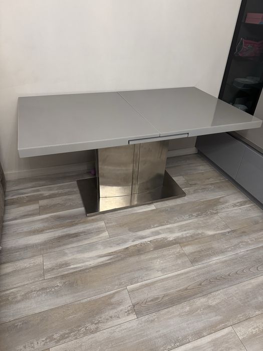 Стол обеденный металл и стекло