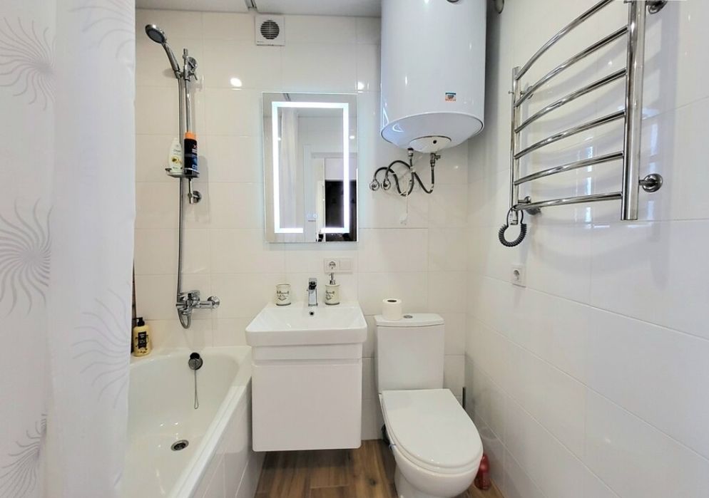 Вишенка 600-річчя подобово/ погодинно