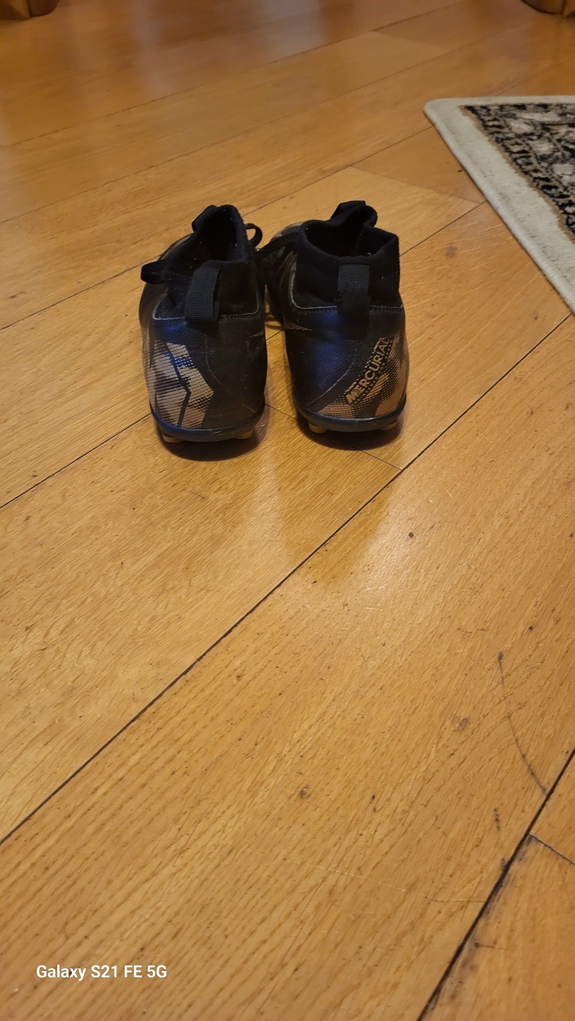 Korki nike   rozmiar  37,5.