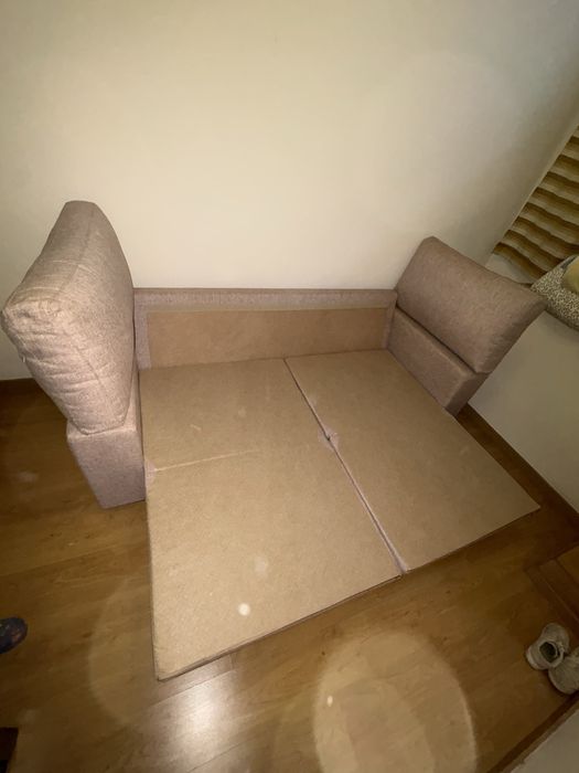 Sofá-cama imaculado