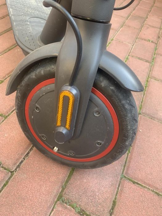 Продам електросамокат оригінальний xiaomi mi pro 2 black