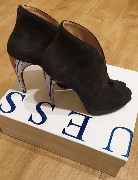 Продам туфли Guess 36 размер