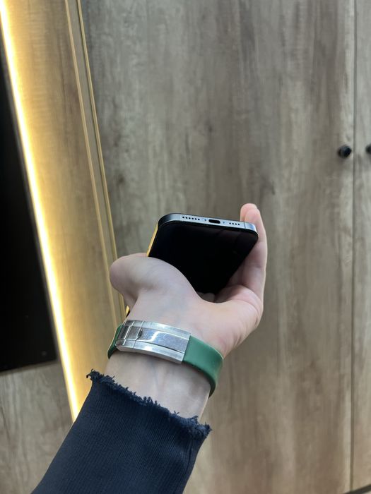 IPhone 16 Pro Max 256gb Black Костюшка 5.