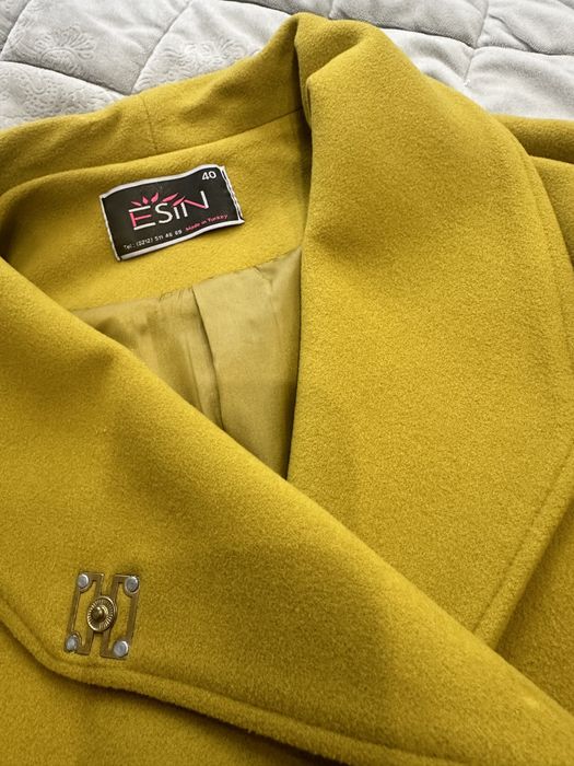 Коротке пальто / пальто