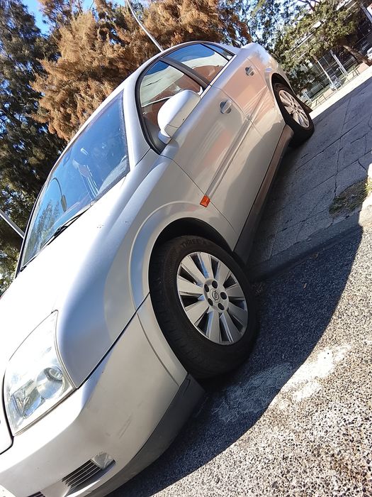 Vendo meu Opel Vectra 2.2 a gasóleo em perfeitas condições