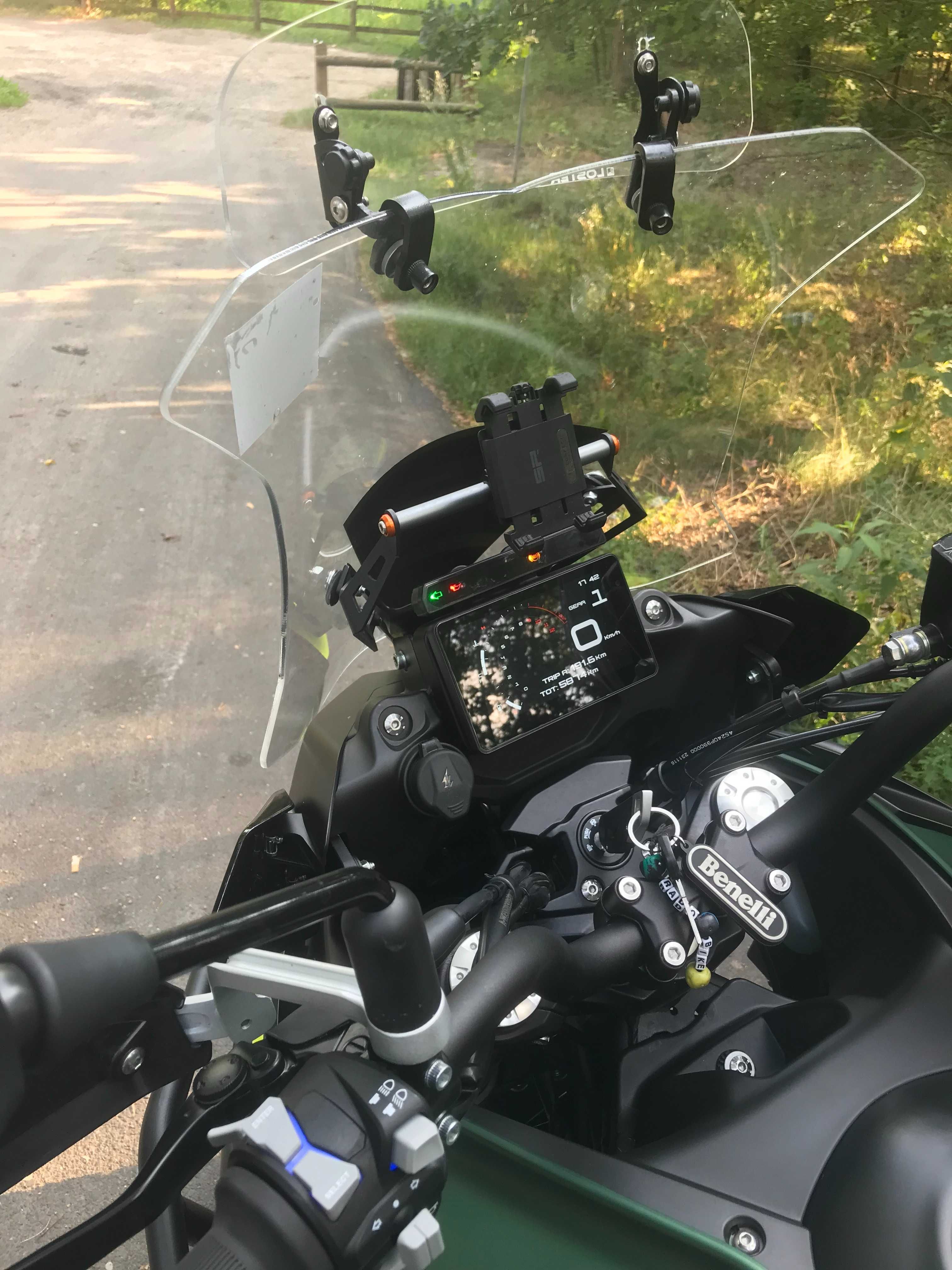 Benelli TRK 702x, nie SUZUKI VSTROM, DL, Versys, tracer, nc750x