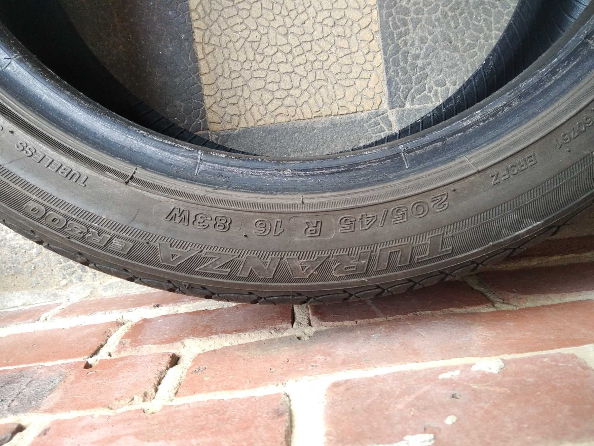 Opony letnie 205/45R16Bridgestone Turanza ER300 2szt